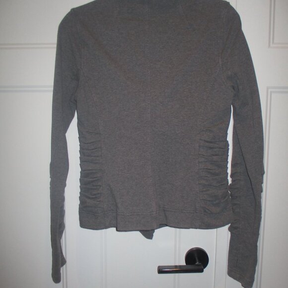 LULULEMON Solace Jacket - Heathered Grey w/Striped Lining Size 10 - EUC - Picture 4 of 10